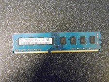 1 RAM DDR3 4 GB 240 poli