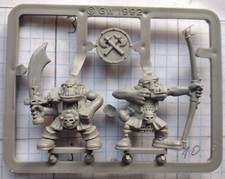 BRETONNIA ARCHERS ARCIERI CITADEL WARHAMMER ORK ORCHI GAMES WORKSHOP 1992 21