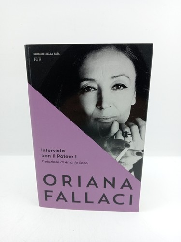 Intervista con potere - con, i