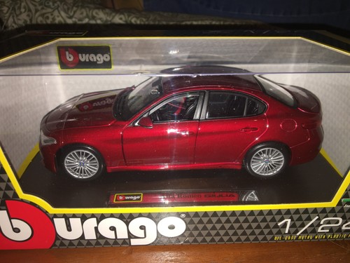 Alfa romeo giulia burago 24 - burago, 1:24