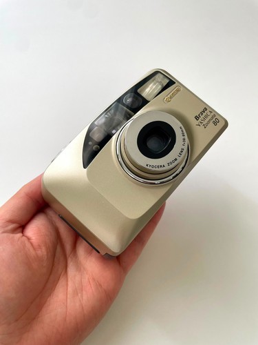 Yashica brava zoomate - brava,