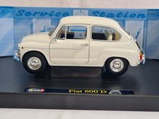 Fiat 600 D Bianca Revell 1:18