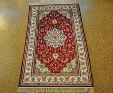 Tappeto rosso - avorio vendita