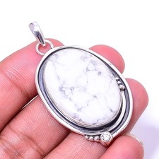 Howlite bianca naturale - ,