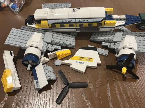 Lego set 7628 indiana jones - lego,