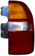 FANALE POSTERIORE DESTRO CON PORTALAMPADA SUZUKI GRAND VITARA 01/99 > 01/05