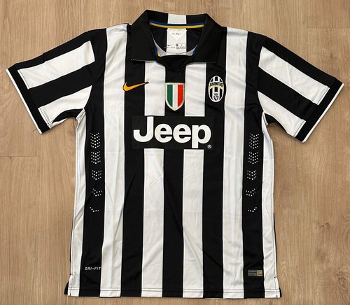 Andrea pirlo signed - pirlo, juventus