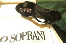 Scarpa da donna, "Solo Soprani"