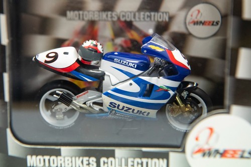 Onyx collezione moto suzuki - collezione,