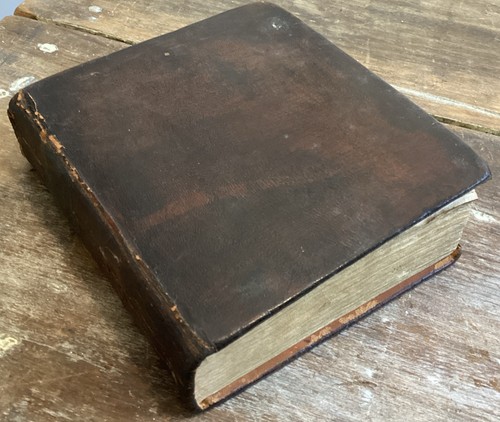 Vintage dictionary noah - dictionary,