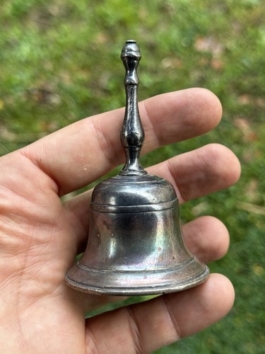 Piccola campanella tavolo - da,