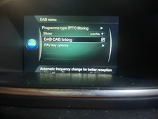 VOLVO V40 D2 R-DESIGN MK3 5DRS