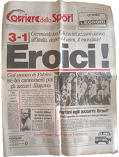 CORRIERE DELLO SPORT  12 LUGLIO 1982 ITALIA GERMANIA 3 1 CAMPIONI DEL MONDO