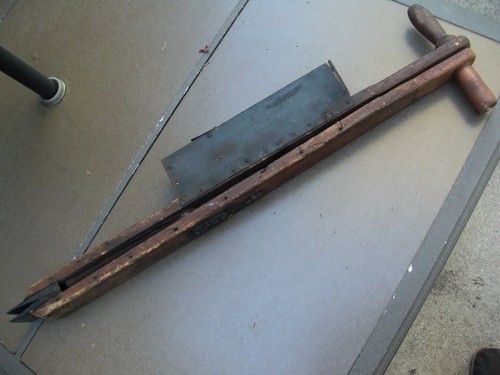 Antico attrezzo manuale - antico,