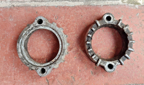 Exhaust flanges collars