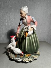 SCULTURA PORCELLANA CAPODIMONTE ARTISTA MOLLICA SEC.XX Anziana con galline