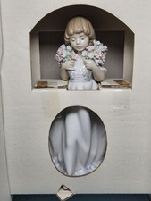 Lladro Figurine 7603 ln box