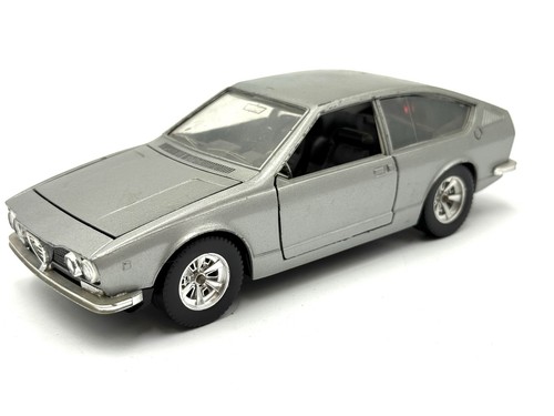 Bburago burago 80 alfa - burago, 1/24