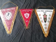 LOTTO 4 GAGLIARDETTI CALCIO