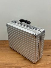 Rimowa Classic Flight