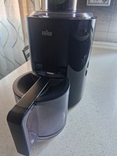 centrifuga di succo a freddo Braun j300, 800w di potenza, 2 velocità