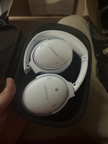 Bose quietcomfort headphones - bose,