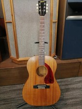 GIBSON LG-0 1 chitarra
