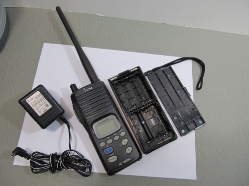 Ricetrasmettitore radio marino