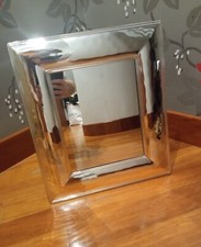 Valenti & Co Cornice