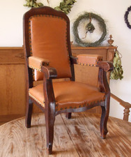 antica poltrona Voltaire piccola braccioli pelle legno bambini 1850 circa