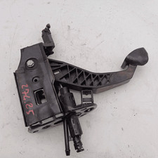 Pedale frizione  AUDI A2 (8Z) 1.4 Ber. 5p/b/1390cc