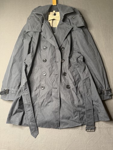 Authentic burberry trench with - authentic,