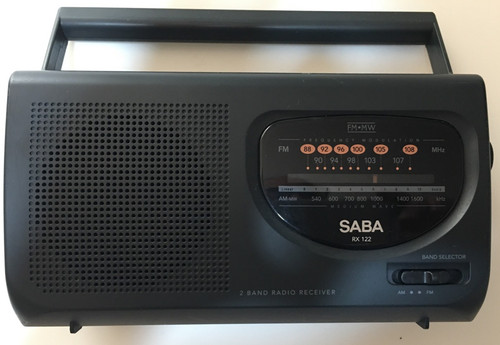 Radio transistor portatile