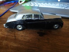 MACCHININA ROLLS ROYCE SILVER CLOUD SOLIDO 1/43 VINTAGE DA RESTAURARE