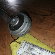 Forcellone anteriore superiore. sospeso. Formica. Destra AUDI A6 (4F) 2.4 V6 24V Ber.