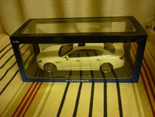 AUTOart 1/18 Maserati