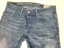 Jeans Diesel Darron Uomo – Taglia W33 L32 – Regular Slim Tapered – Made in Moro