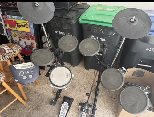 Roland drum kit mesh - drum,