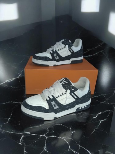 Sneakers da ginnastica - ✨🖤,