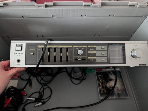 Amplificatore integrato stereo