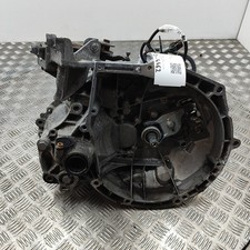 PEUGEOT 108 Schaltgetriebe 5 Gang Getriebe 9803846380 1.2 Benzin 60kw 2015