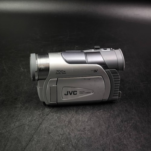 Jvc d20 700x zoom - jvc,