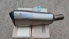 Silenziatore slip-on AKRAPOVIC
