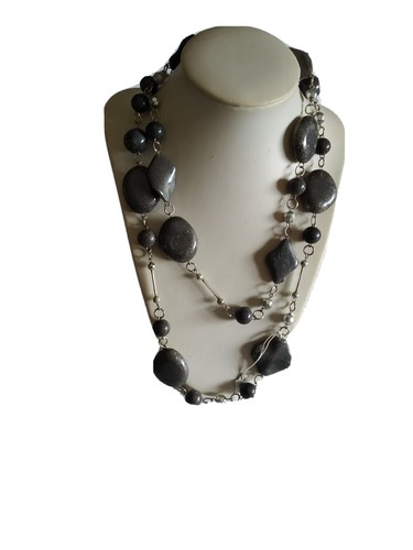 Collana lunga con - fantasia, di