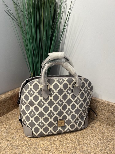 Nwt dooney bourke - &, sanibel