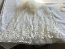Antico velo da sposa in pizzo