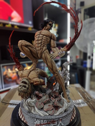 Yoyo studio attack titan - studio, on