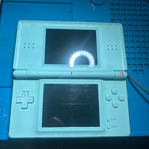 Nintendo lite console - ds,