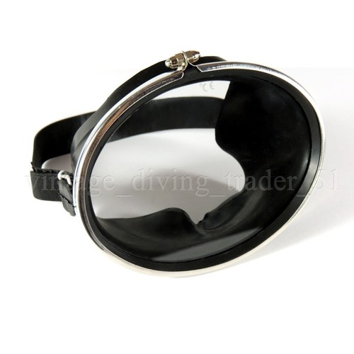 Maschera ovale vecchia - , scuola