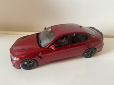 1:18 ALFA ROMEO GIULIA QUADRIFOGLIO VERDE - OTTOMOBILE 1/18